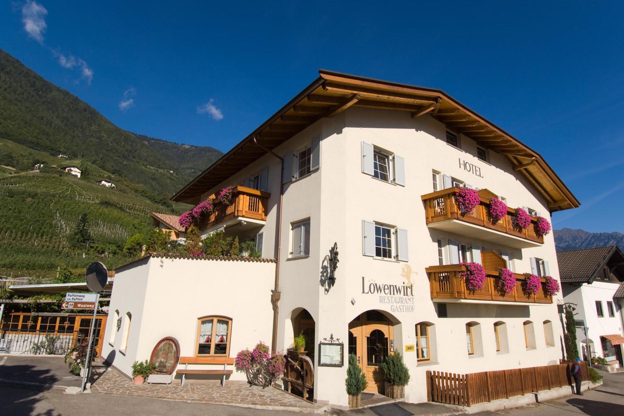 Hotel Loewenwirt Cermes Εξωτερικό φωτογραφία