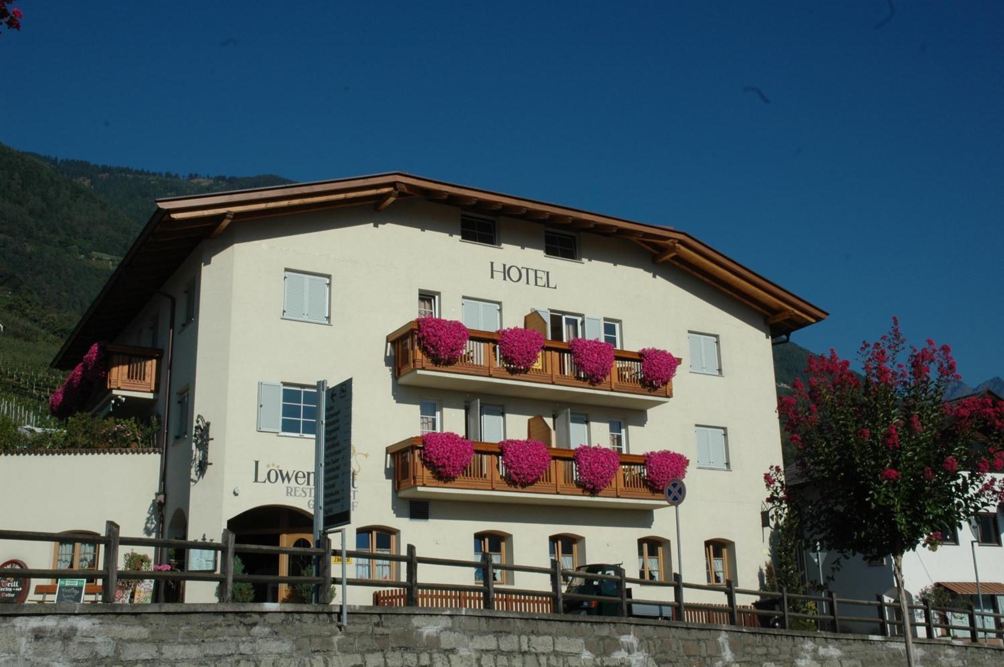 Hotel Loewenwirt Cermes Εξωτερικό φωτογραφία