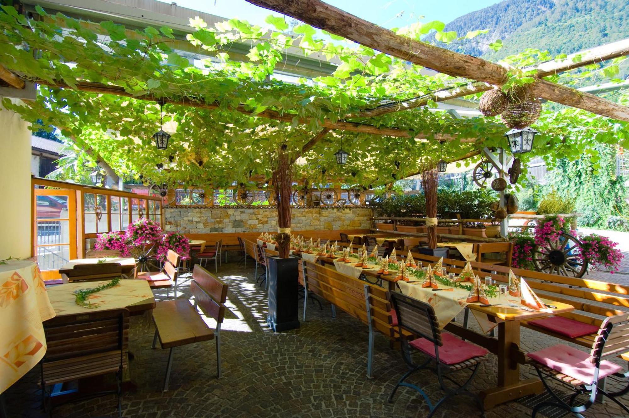Hotel Loewenwirt Cermes Εξωτερικό φωτογραφία