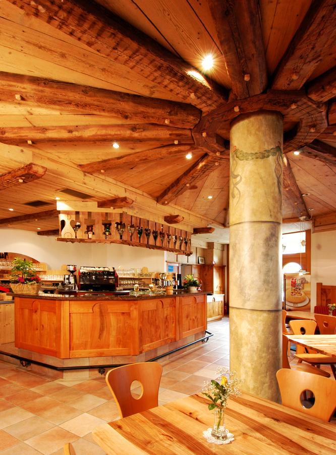 Hotel Loewenwirt Cermes Εξωτερικό φωτογραφία